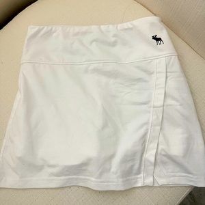 🎉SALE🎉 Like NEW-Abercrombie girls skort size 7/8
